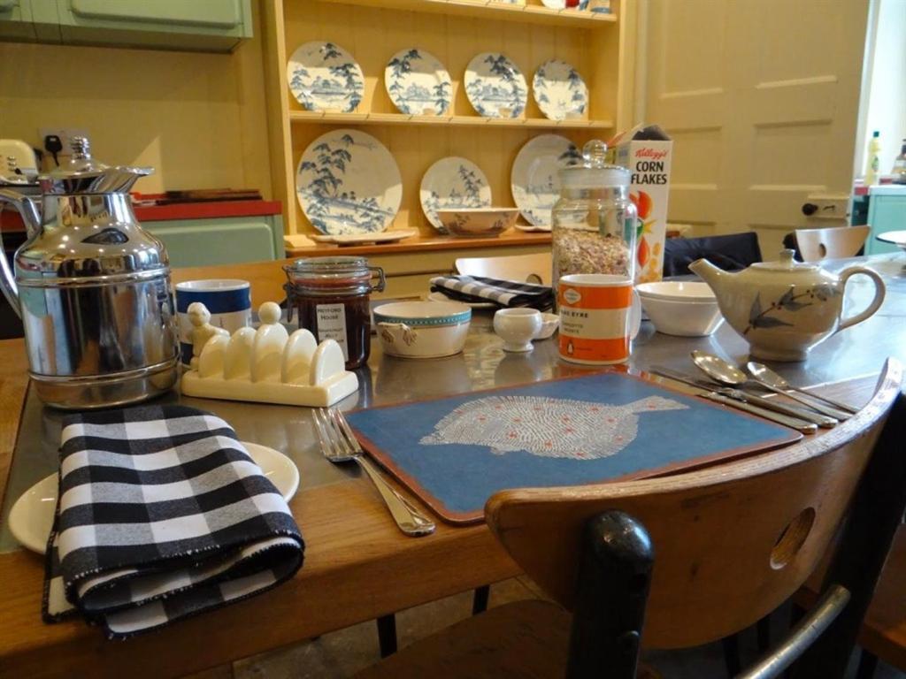 Heyford House Bed and Breakfast Lower Heyford Exteriör bild